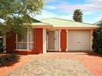 2 Dunbarton Crescent, Greenwith, SA 5125
