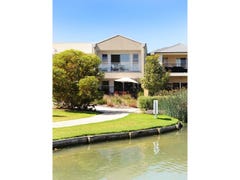 8 Pine Court, Mawson Lakes, SA 5095