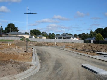 Old Lancefield Road, Woodend, Vic 3442