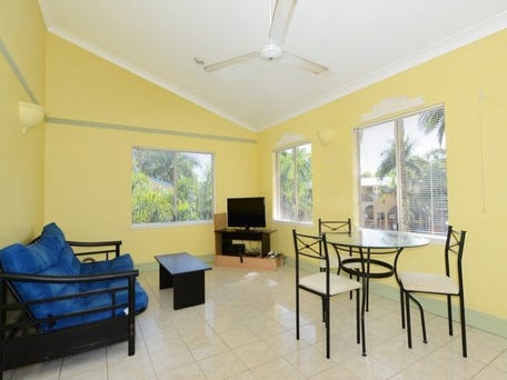 8/2 Chester Court, Manunda, Qld 4870