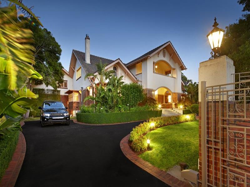 Sold Price for 10 Marshall Avenue Kew Vic 3101