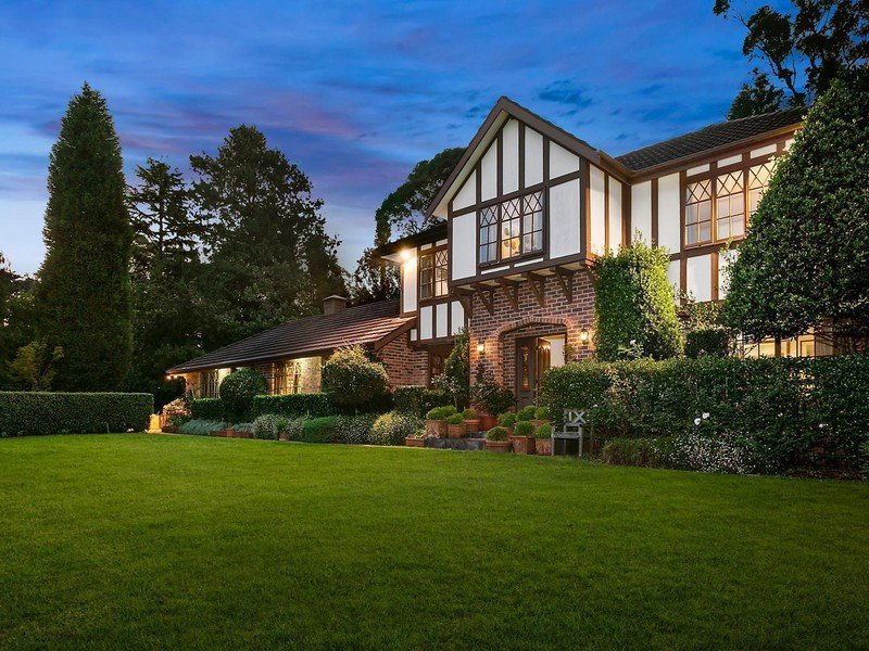 15 Fairway Drive Bowral NSW 2576 House for Sale 121839106