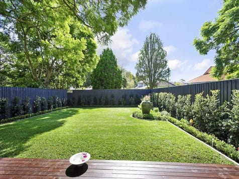 View the landscaping-ideas photo collection on Home Ideas