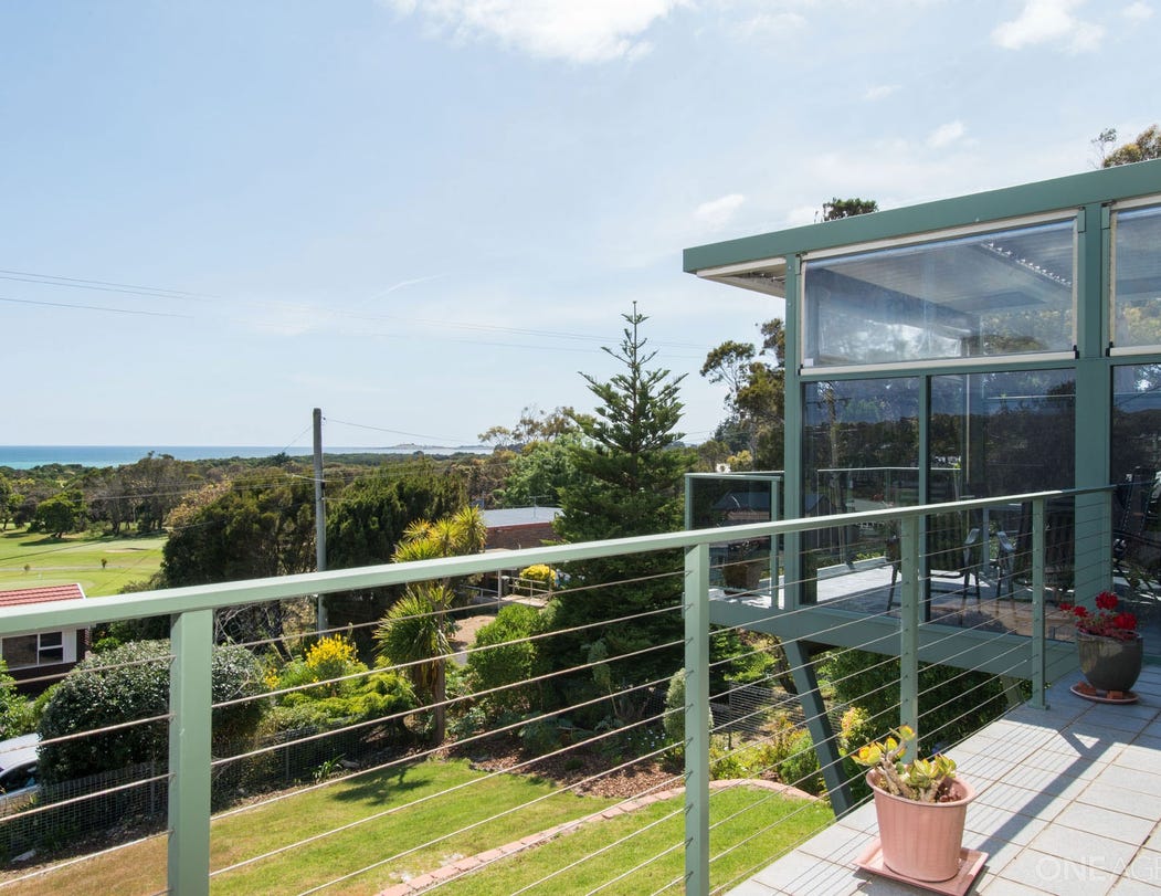 54 Beach Crescent Greens Beach Tas 7270 Josh Hart Team