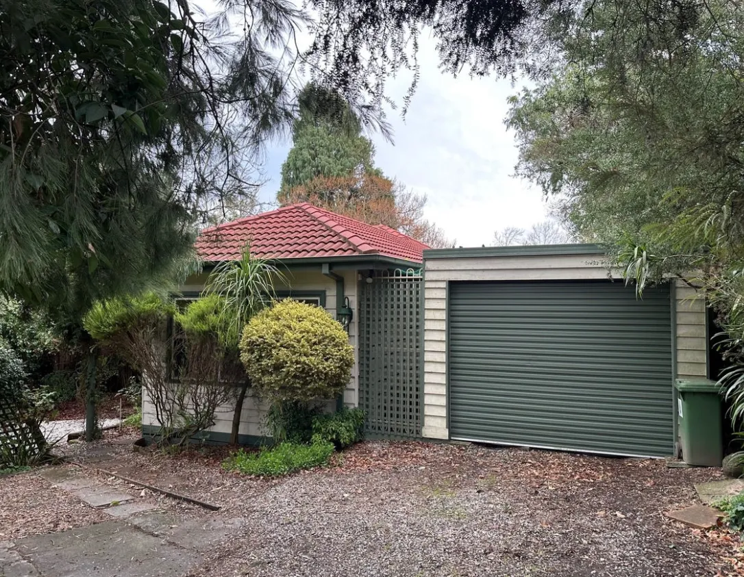 Rental at 10 Great Ryrie Street, Ringwood, Vic 3134