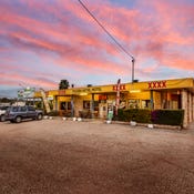 Hotel Motel Cabin & Van Park, 43313 Warrego Highway, Yuleba, Qld 4427