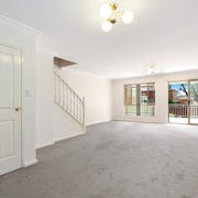 P R Real Estate Beverly Hills Real Estate Agency Profile