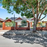 Michaelkris Real Estate Henley Beach Rla 212749 Real Estate Agency Profile