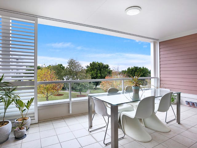 Real Estate &amp; Property For Sale in Breakfast Point, NSW