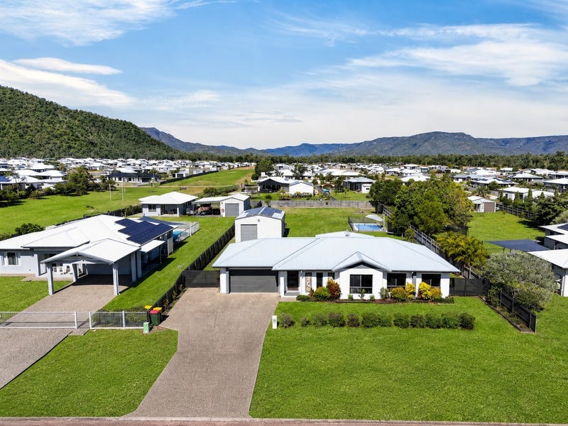 43 Crystal Crescent, Alice River