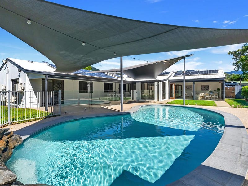 9 Trucano Close, Whitfield