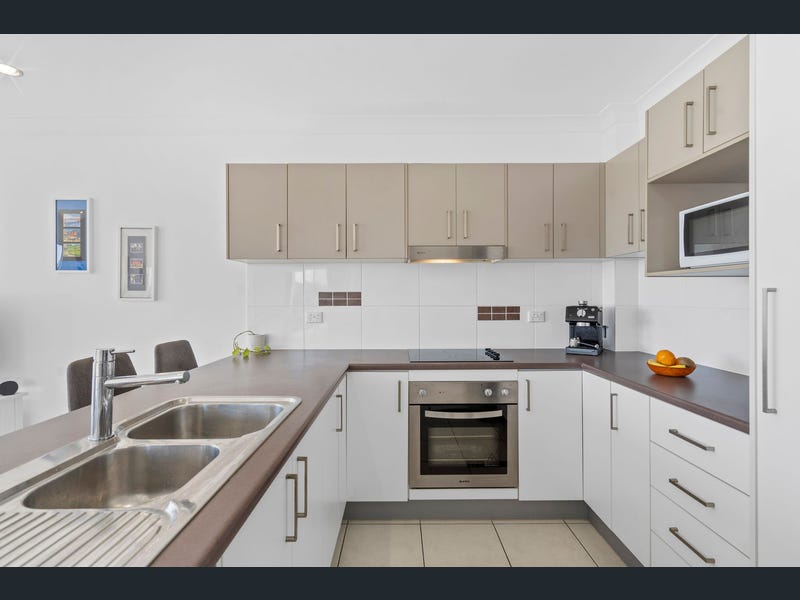 10/13 -15 Lane Street, Clontarf