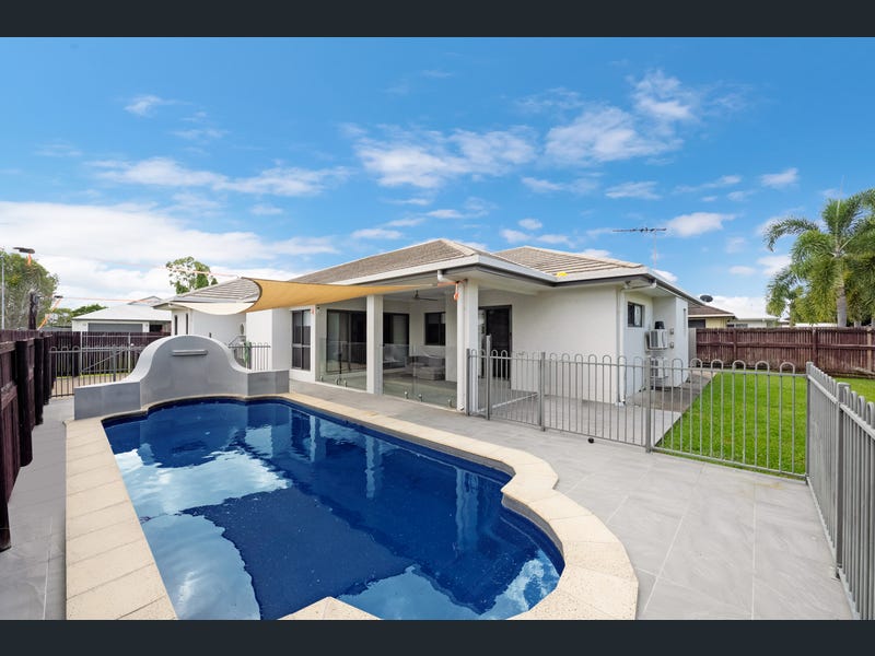 13 Waterbury Terrace, Idalia