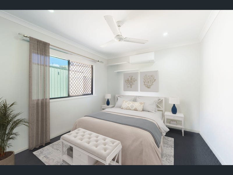 4 Woodland Court, Kirkwood