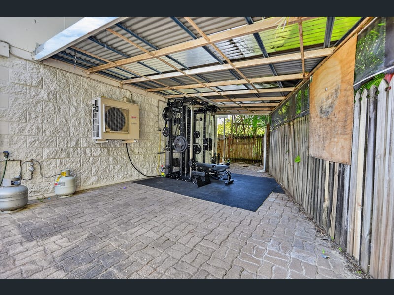 8 Bloom Court, Cranbrook