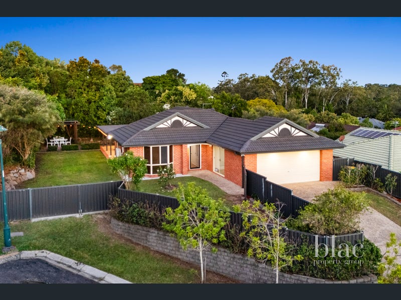 6 Eager Court, Petrie