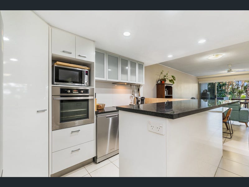 21/57 Grand Parade, Parrearra
