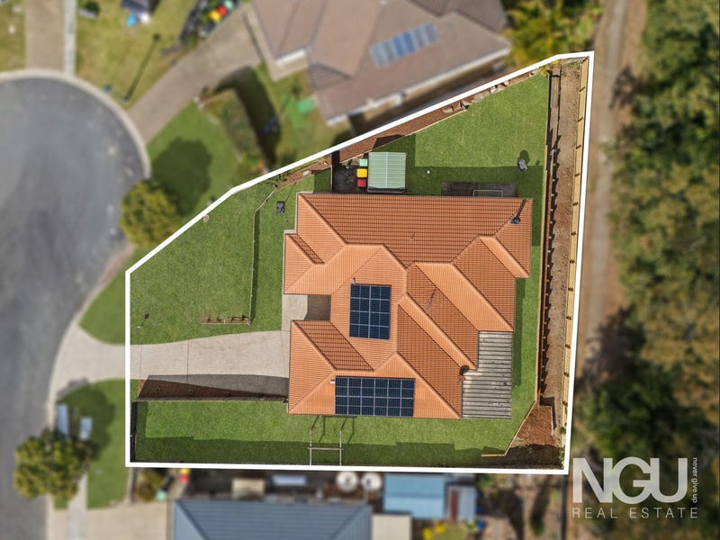 11 Evergreen Court, Springfield