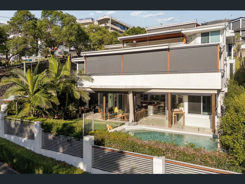 1/61 Collings Street, Balmoral