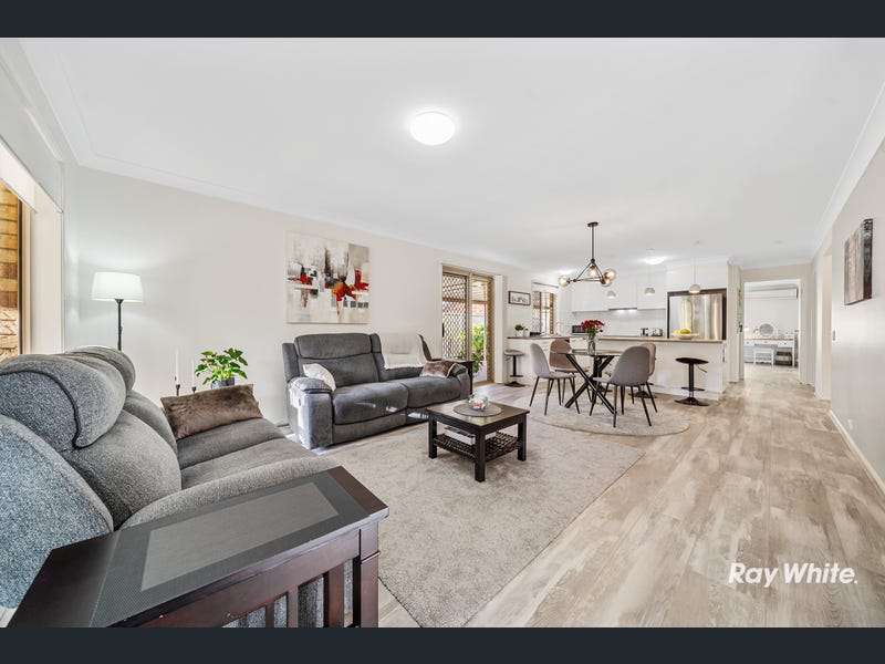 27 Regency Drive, Regents Park