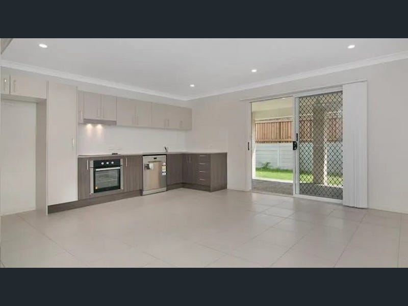 1&2/4 Percy Lane, Redbank Plains