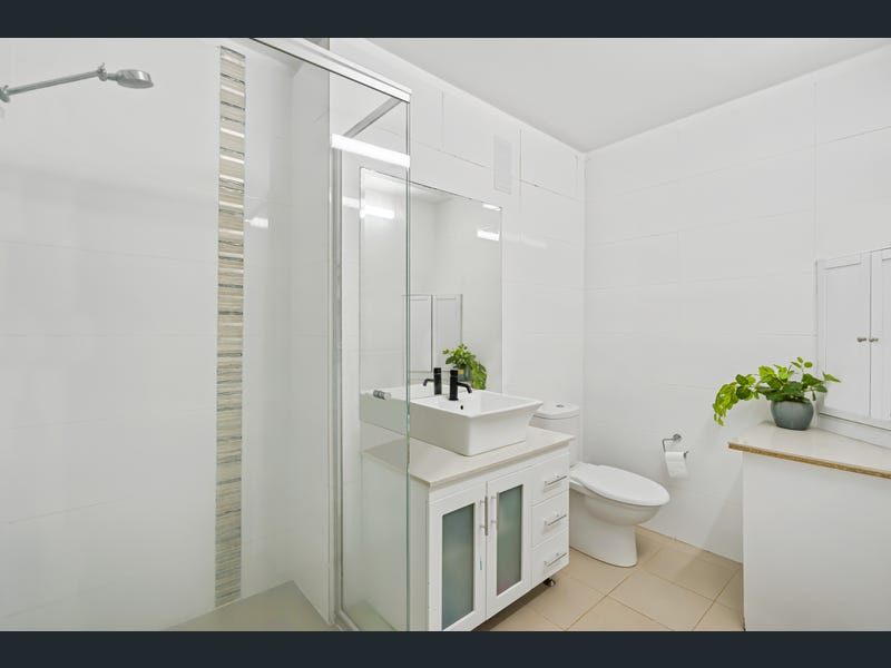 3/24 Fifth Avenue, Kedron