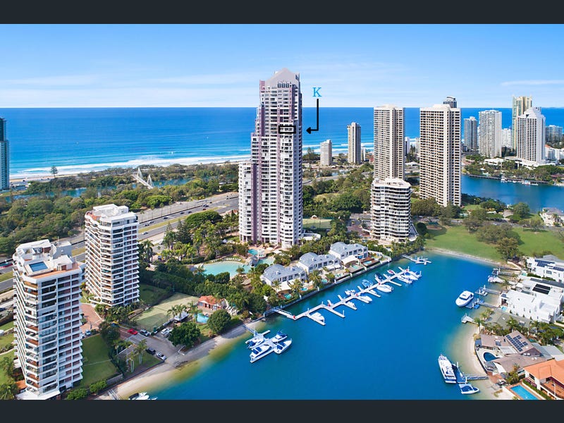 170/12 Commodore Drive, Paradise Waters