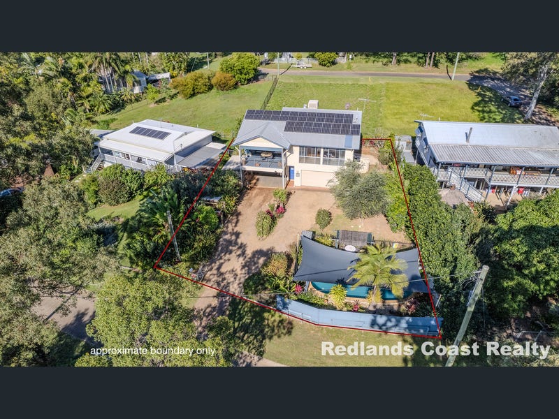 74 Perulpa Dr, Lamb Island