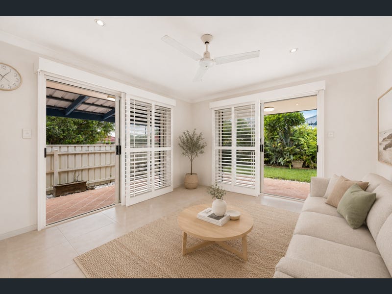 2 Gardens Square, Currimundi