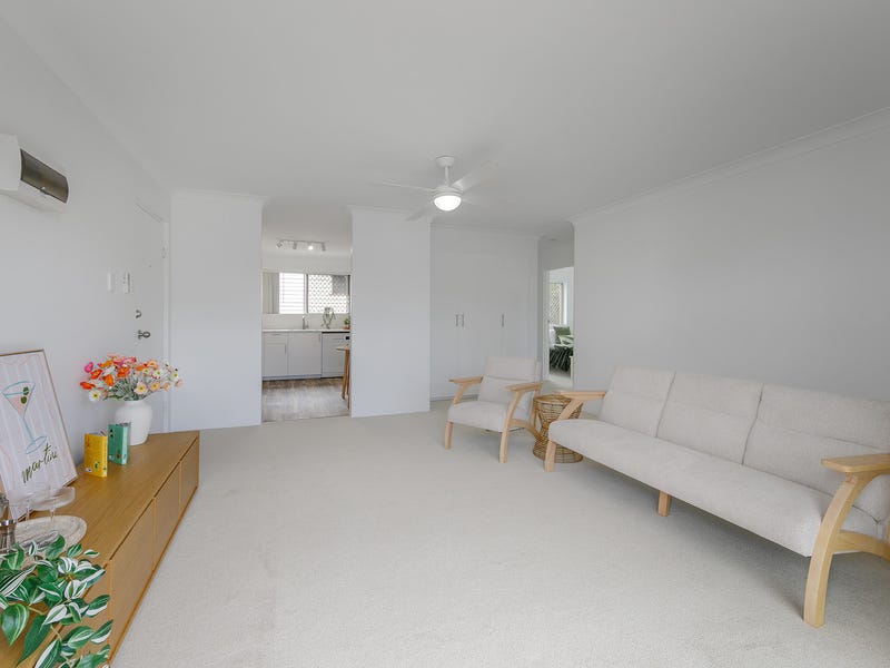 2/8 Blackmore Street, Windsor