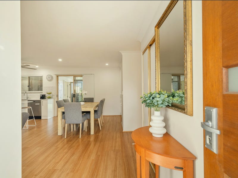 5 Banksia Court, Rothwell