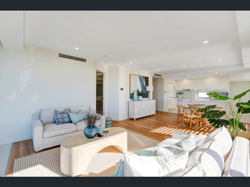 181/135 Lakelands Drive, Merrimac