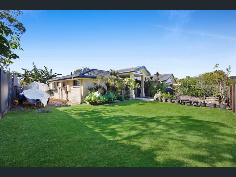12 Stockman Crescent, Mudgeeraba