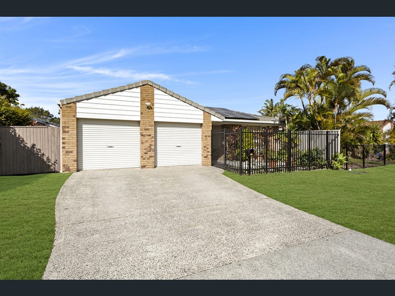 38 Roundelay Drive, Varsity Lakes