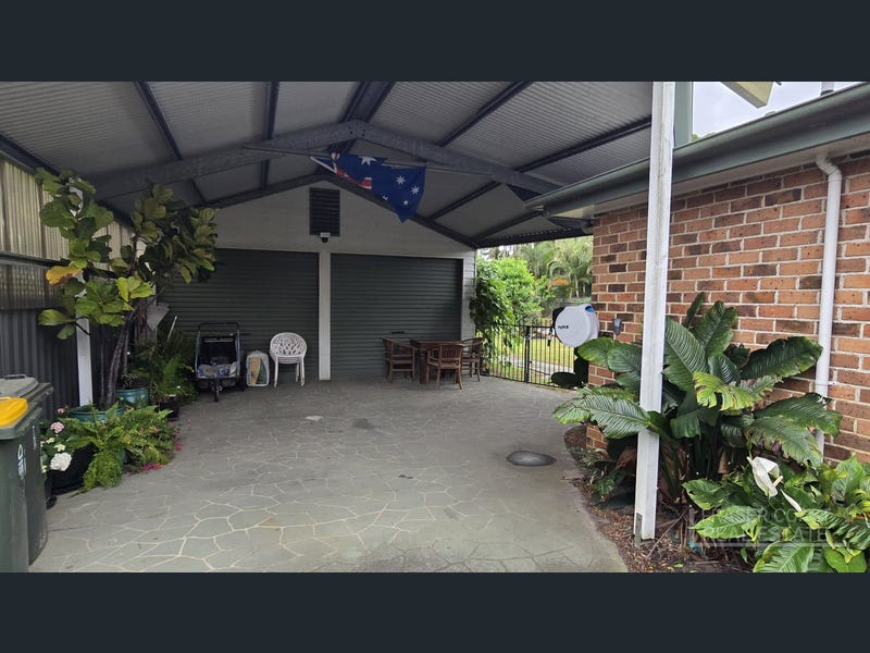 11 Cupania Court, Poona