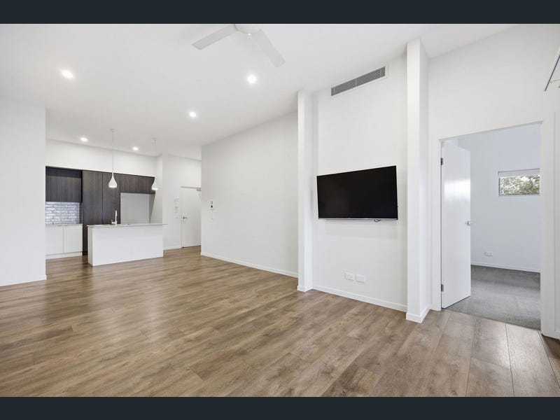 21/30 Careel Close, Helensvale