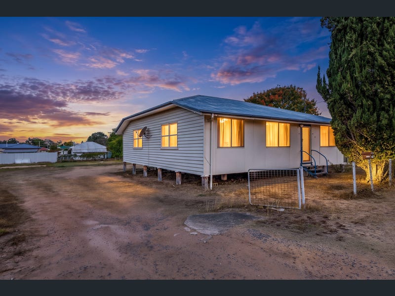 46 Wallace Street, Warwick