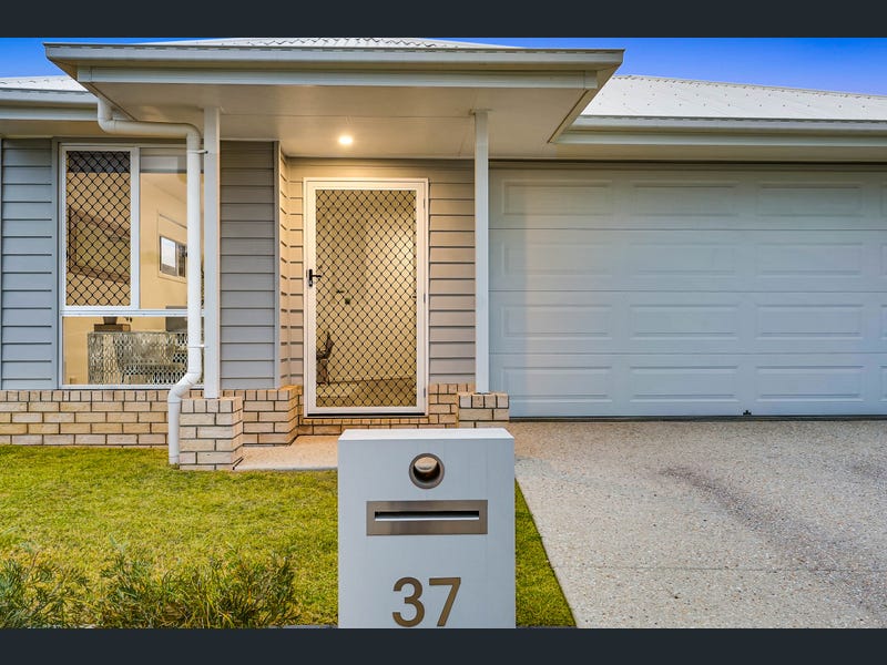 37 Mundaring Way, Spring Mountain