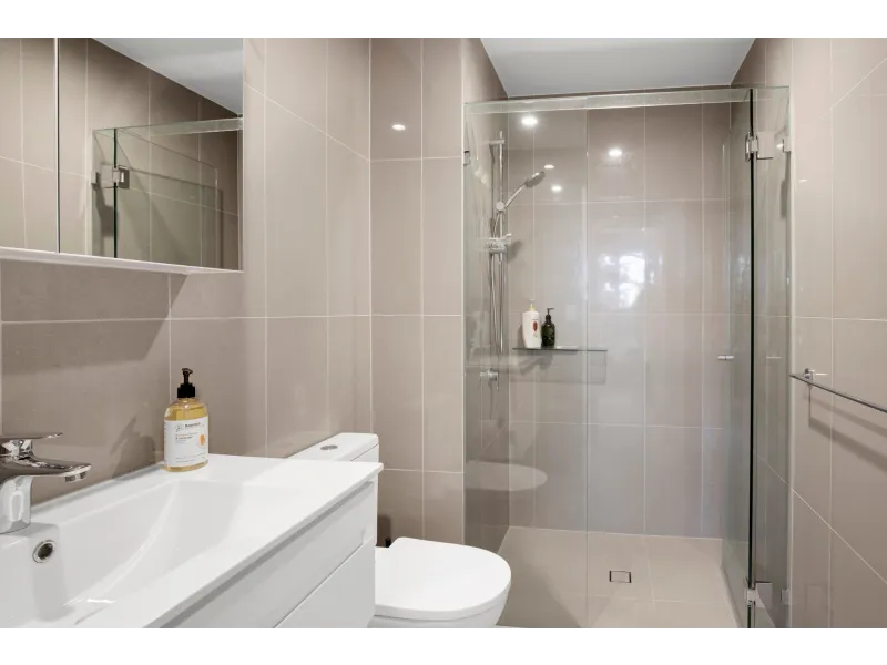 21003/320 Macarthur Avenue, Hamilton
