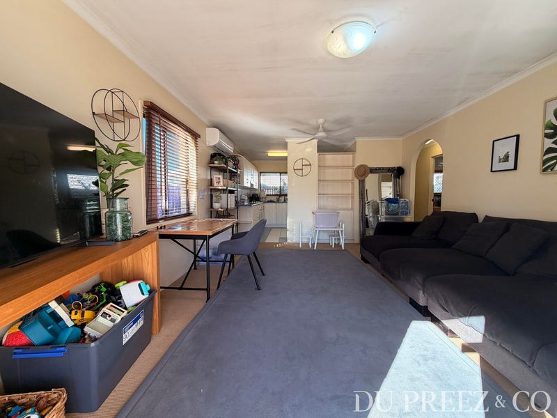 2/13 Balyata Street, Warana