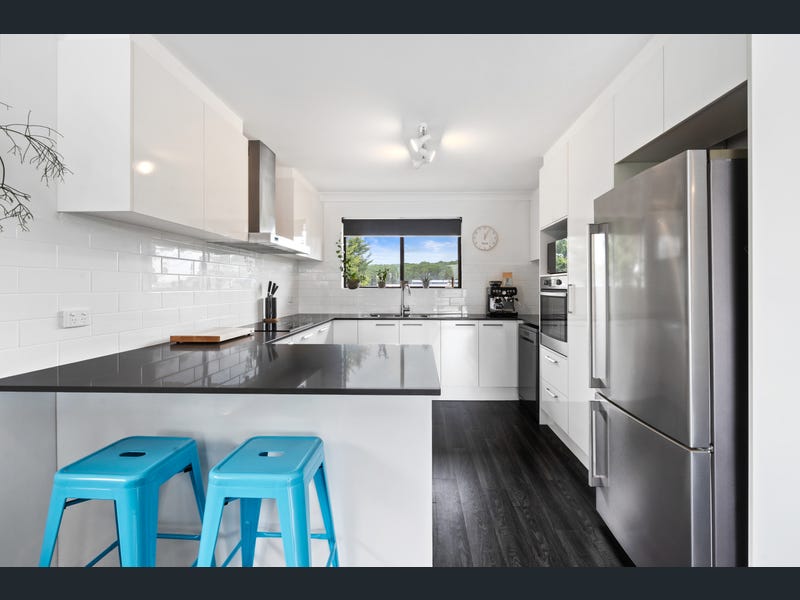 4/40 Oceanic Drive, Mermaid Waters