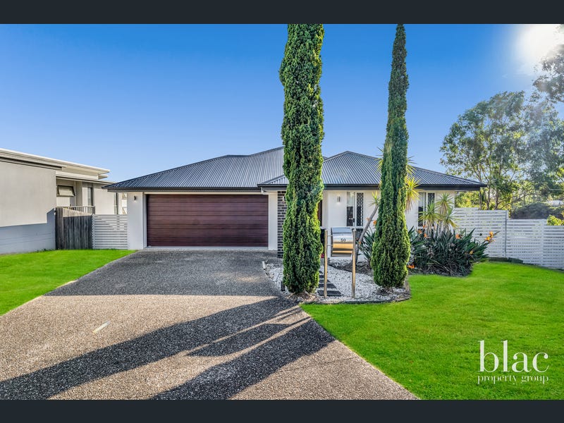 50 Treetops Avenue, Springfield Lakes