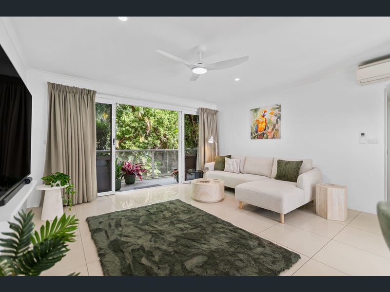 219/305-341 Coral Coast, Palm Cove