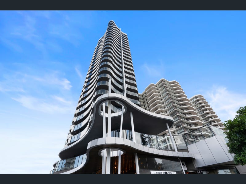 402/60 Marine Parade, Coolangatta