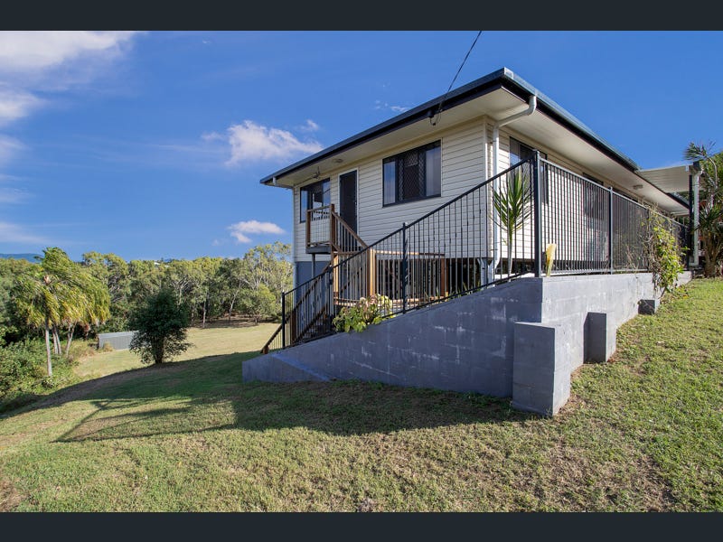5 Ian Wood Drive, Dolphin Heads