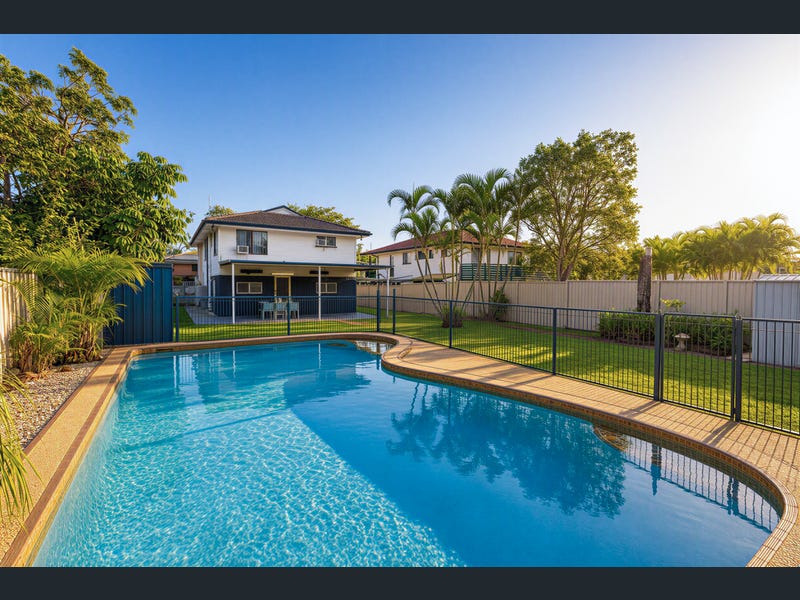 24 Clare Avenue, Wynnum West