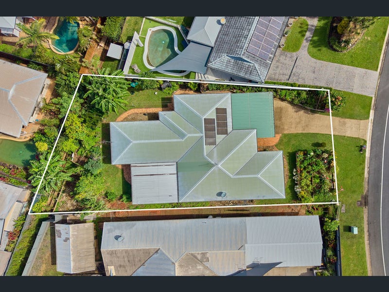 35 Summerhill Drive, Mooroobool
