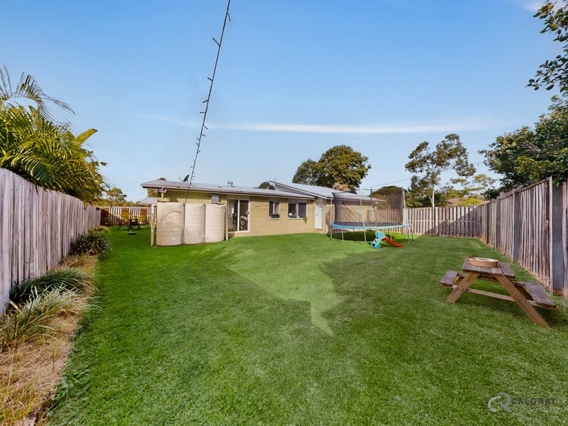 13 Burns Circuit, Augustine Heights