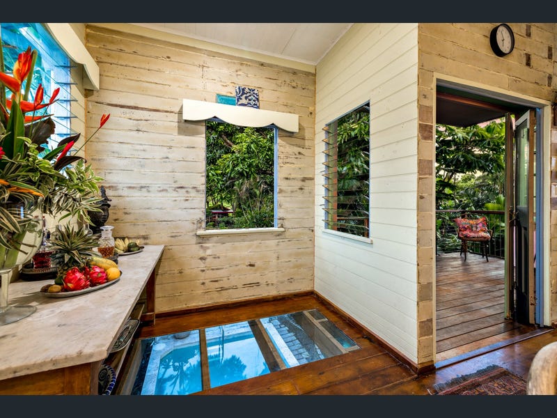 19 Cairns Street, Cairns North