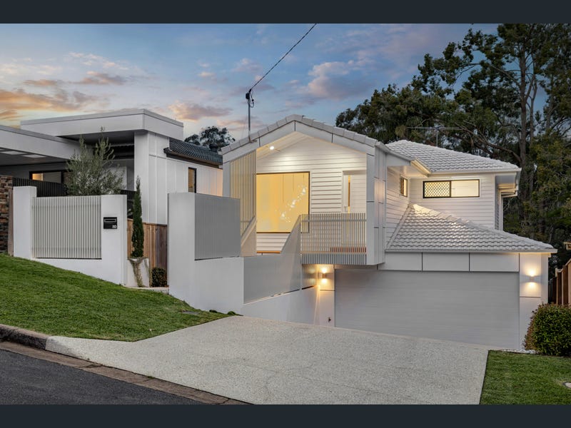30 Dobbs Street, Holland Park West